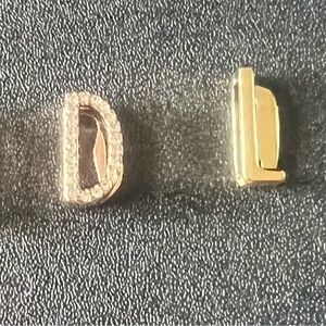Keep collection Lot 4 Gold tone Initial D L R V charms